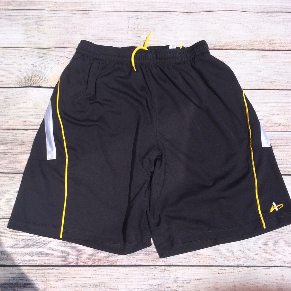 Athletech Athletic Shorts (Size L)